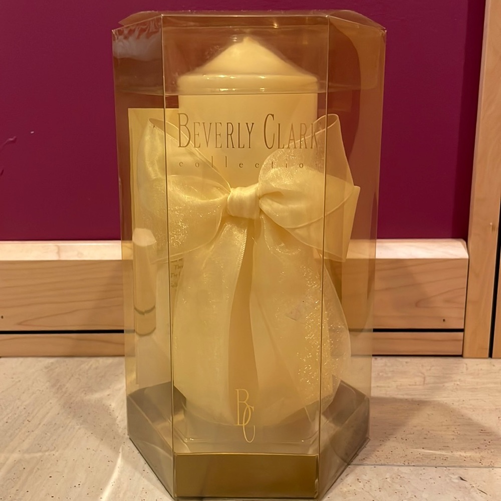 Beverly Clark Unity Candle
